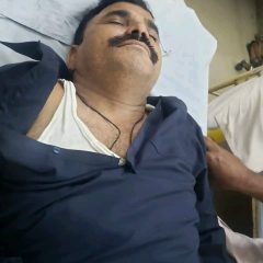 شالیمار ٹرانسپورٹ کمپنی کا زخمی ڈرائیور ہسپتال منتقل کرتے ہوئ